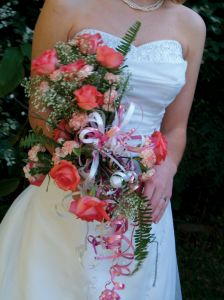 How to Pick Flowers for a Wedding