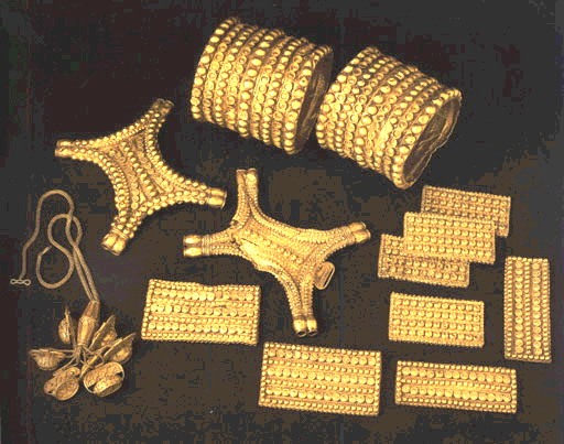 Is Buying Gold a Smart Move? Where Can I Unload My Gold Jewelry?